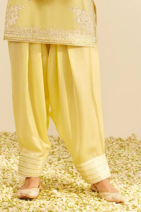 Buy Sheetal Batra Yellow Chanderi Silk Embroidery Split V-neck Lemon Kurta Set Online at Aza Fashions Buy_Sheetal Batra_Yellow Chanderi Silk Embroidery Split V-neck Lemon Kurta Set _Online_at_Aza_Fashions