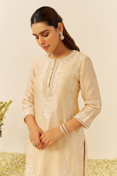 Sheetal Batra_Beige Chanderi Silk, Satin Embroidery Round Neck Kurta And Dhoti Pant Set _Online_at_Aza_Fashions