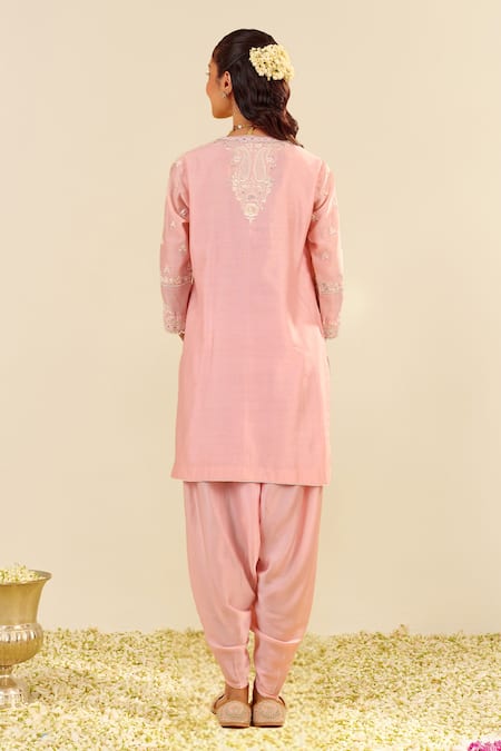 Sheetal Batra Embroidered Blush Pink Kurta Set 