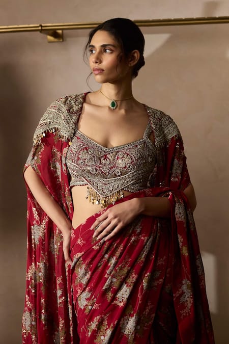 Bhumika Sharma_Red Georgette, Net Zari, Embroidery Scoop Neck Sylvia Print Saree Set _Online_at_Aza_Fashions