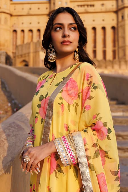 Buy Bannhi By Priyanka Rathore Yellow Chiffon Embroidery Round Neck Floral Printed Kurta Set Online at Aza Fashions Buy_Bannhi By Priyanka Rathore_Yellow Chiffon Embroidery Round Neck Floral Printed Kurta Set _Online_at_Aza_Fashions