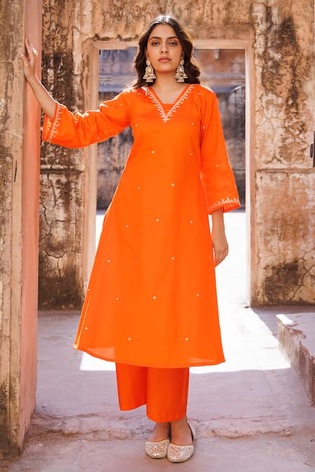 Shop Bannhi By Priyanka Rathore Orange Cotton, Silk Embroidery V-neck Kurta Set Online at Aza Fashions Shop_Bannhi By Priyanka Rathore_Orange Cotton, Silk Embroidery V-neck Kurta Set _Online_at_Aza_Fashions