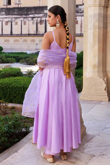 Shop_Bannhi by Priyanka Rathore_Lavender Cotton, Silk Embroidery V-neck Anarkali Set _at_Aza_Fashions