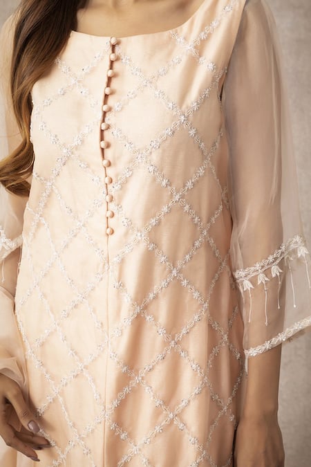 Buy_Ajiesh Oberoi_Peach Organza, Cotton, Silk Embroidery, Tassels Round Neck Kurta Set _Online_at_Aza_Fashions