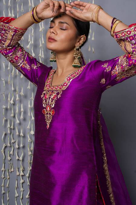Buy_Shweta Dabas_Purple , Organza Sequins, Embroidery Square Neck Kurta Set 