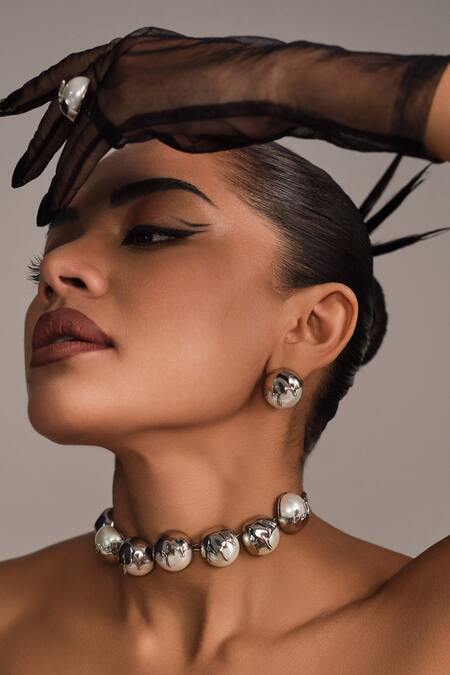 Buy_Anaash_Silver Plated Dune Choker - Chrome _Online_at_Aza_Fashions