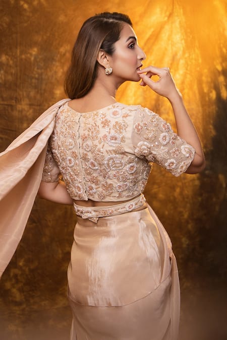 Dajwaree_Rose Gold Net, Tissue Embroidery, Sequins V-neck Pre Draped Saree Set _Online_at_Aza_Fashions