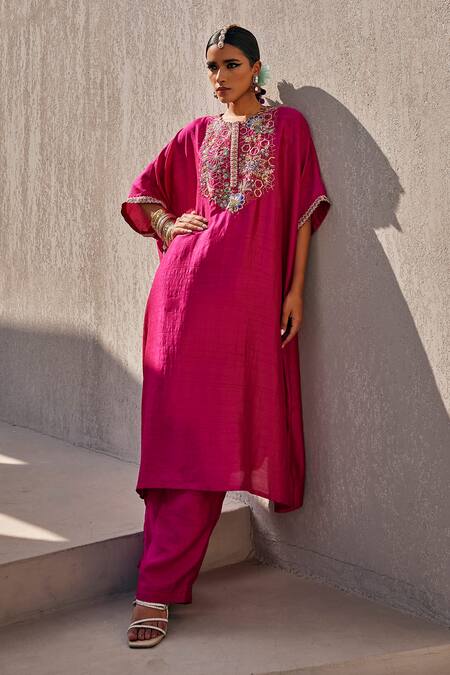 Buy_Anu Pellakuru_Magenta Linen, Silk Embroidery Round Neck Kaftan Set _Online_at_Aza_Fashions