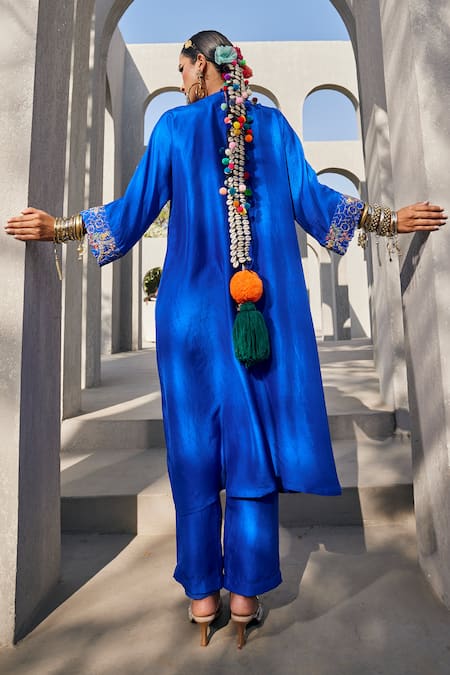 Anu Pellakuru Electric Blue Embroidered Kaftan Set 