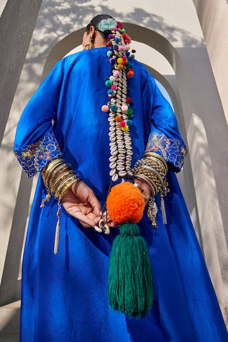 Shop_Anu Pellakuru_Blue Silk Embroidery Round Neck Electric Kaftan Set 