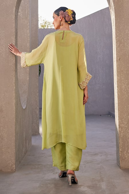 Anu Pellakuru Apple Green Chinnon Chiffon Kaftan Set 