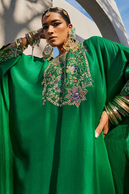 Shop_Anu Pellakuru_Emerald Green Silk Embroidery Round Neck Kaftan Set_Online_at_Aza_Fashions