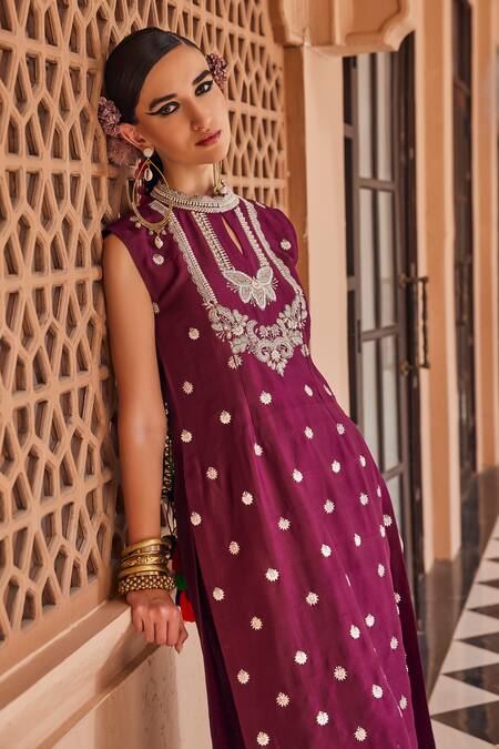 Shop_Anu Pellakuru_Wine Silk Embroidery Keyhole Neck Kurta Set _Online_at_Aza_Fashions