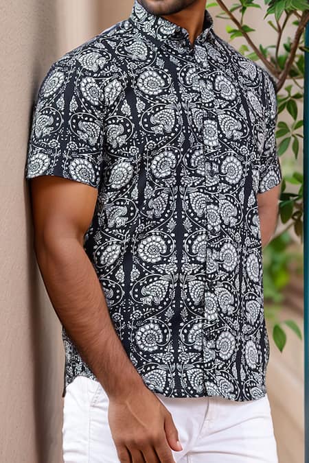 Aryavir Malhotra_Black Cotton Floret Printed Pure Shirt_at_Aza_Fashions