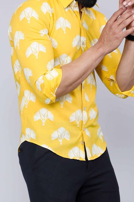 Buy_Aryavir Malhotra_Yellow Cotton Geometric Flower Print Shirt 