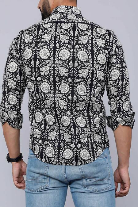 Shop Aryavir Malhotra Black Cotton Floral Print Collared Shirt at Aza Fashions Shop_Aryavir Malhotra_Black Cotton Floral Print Collared Shirt_at_Aza_Fashions