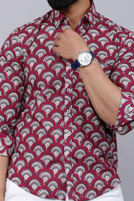 Buy_Aryavir Malhotra_Maroon Cotton Floral Motif Collared Shirt 