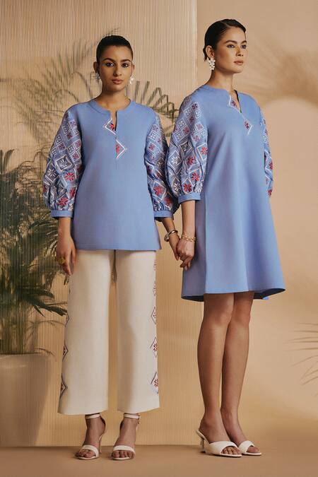 Buy Origani Blue Linen Embroidery Split V-neck Sleeve Tunic Dress Buy_Origani_Blue Linen Embroidery Split V-neck Sleeve Tunic Dress