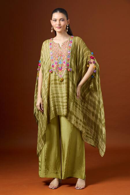 Buy_Yoshita Couture_Green Pom-poms V-neck Shibori Pattern Kaftan Set 