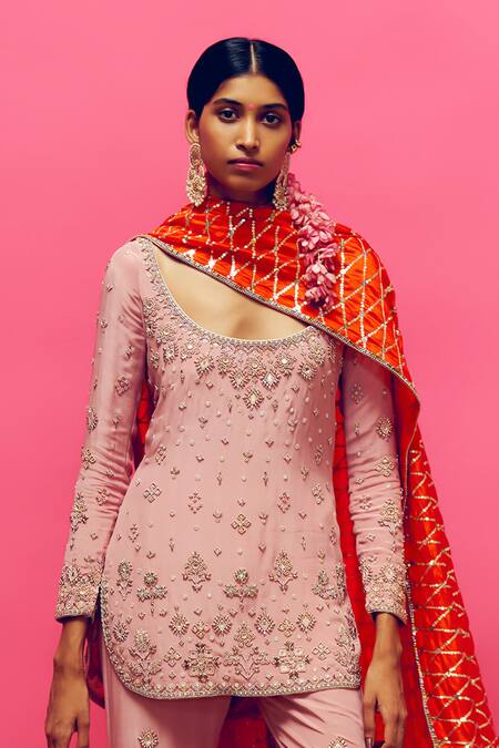 Buy_Anushka Khanna_Pink Silk, Organza Embroidery Round Neck Hand Kurta Set_Online_at_Aza_Fashions