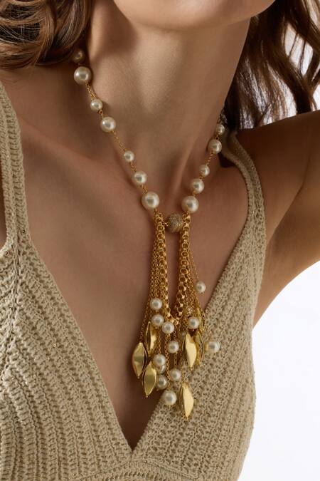 Buy_Joules By Radhika_Gold Plated Zafira Gold-toned Pearl Pendant Necklace _Online_at_Aza_Fashions