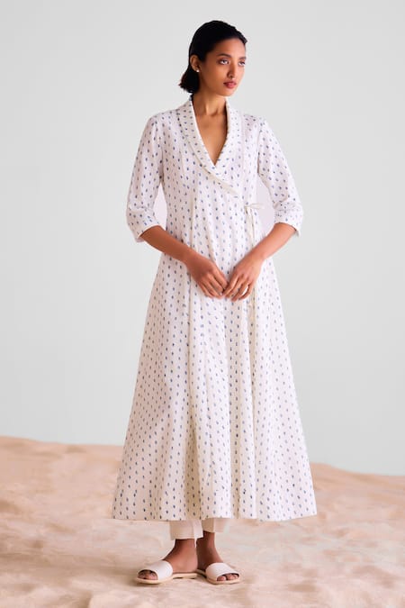 Buy_Cotton And Clay_White Cotton Embroidery Shawl Neck Printed Angrakha Kurta Set _Online_at_Aza_Fashions