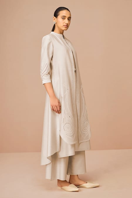 Buy Ampm Beige Chanderi Embroidery, Cut Work Mandarin Collar Jacket Set Buy_Ampm_Beige Chanderi Embroidery, Cut Work Mandarin Collar Jacket Set