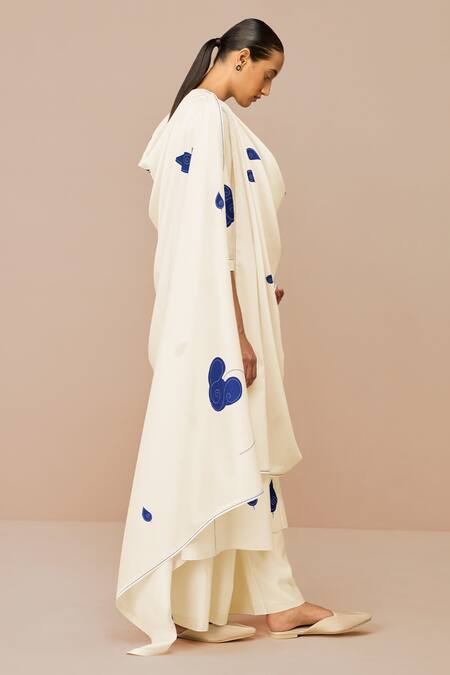 Shop_Ampm_Ivory Chanderi Embroidery Round Neck Ophira Kurta Set_Online_at_Aza_Fashions