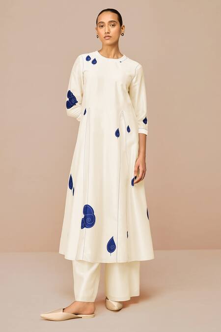 Ampm_Ivory Chanderi Embroidery Round Neck Ophira Kurta Set_at_Aza_Fashions