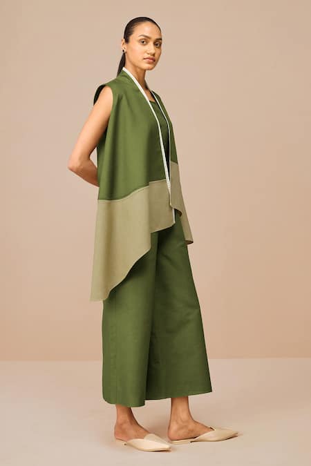 Shop_Ampm_Green Linen Cut Work Round Neck Kora Throw Set _Online_at_Aza_Fashions