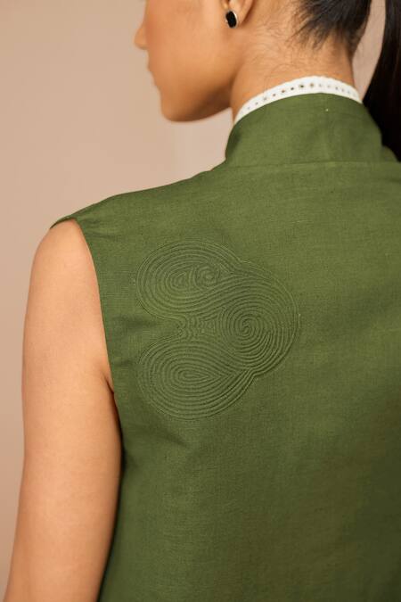 Buy_Ampm_Green Linen Cut Work Round Neck Kora Throw Set 