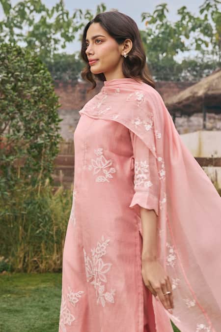 Vaayu_Pink Muslin Embroidery Round Neck Kurta Set _Online_at_Aza_Fashions