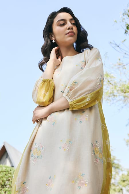 Vaayu_Beige Muslin, Cotton Embroidery Round Neck Floral Midi Dress _Online_at_Aza_Fashions