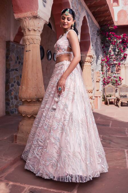 Meenagurnam Pink Net Sequins, Embroidery V-neck Classic Lehenga Set at Aza Fashions Meenagurnam_Pink Net Sequins, Embroidery V-neck Classic Lehenga Set _at_Aza_Fashions