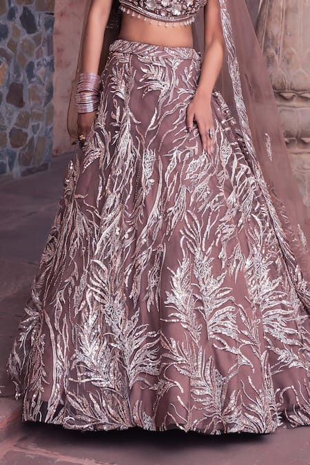 Buy Meenagurnam Brown Net Embroidery, Sequins V-neck Classic Lehenga Set Buy_Meenagurnam_Brown Net Embroidery, Sequins V-neck Classic Lehenga Set