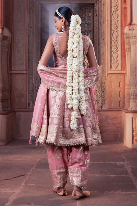 Meenagurnam_Pink Tissue Sequins, Embroidery V-neck Designer Anarkali Kurta Set _Online_at_Aza_Fashions