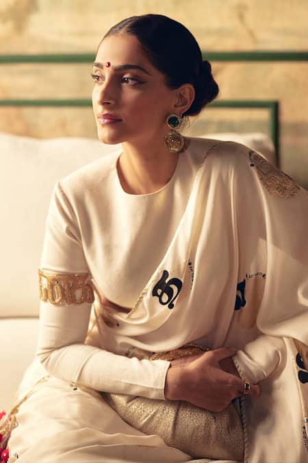 Buy_Masaba_Ivory Embroidery Oh So Masaba Printed Saree And Unstitched Blouse Piece _Online_at_Aza_Fashions