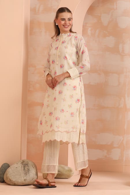 Dhaari_Off White Handloom Cotton, Silk Embroidery Round Neck Hand Painted Tunic _Online_at_Aza_Fashions