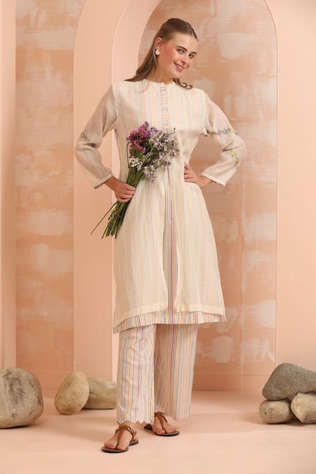 Buy_Dhaari_Pink Handloom Cotton, Silk Embroidery Round Neck Hand Long Kurti _Online_at_Aza_Fashions