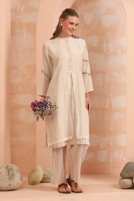 Buy_Dhaari_Pink Handloom Cotton, Silk Embroidery Round Neck Hand Long Kurti 