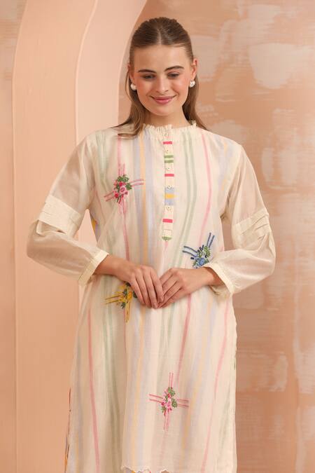 Buy_Dhaari_Pink Handloom Cotton, Silk Embroidery Open Neck Hand And Offwhite Kurta Set _Online_at_Aza_Fashions
