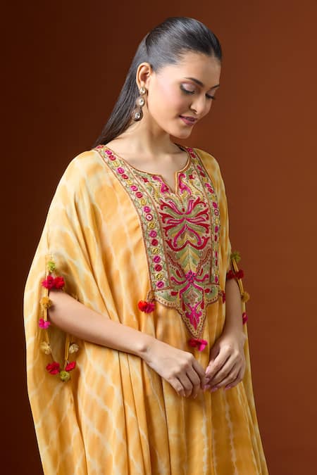 Yoshita Couture_Yellow Embroidery Round Neck Shibori Kaftan Set _at_Aza_Fashions