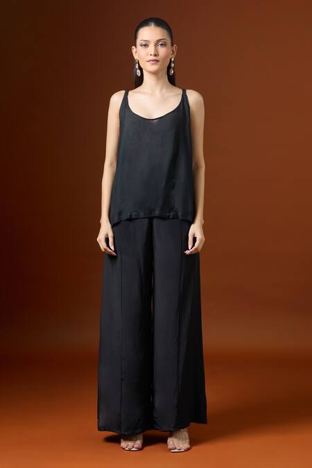 Yoshita Couture_Black Round Neck Embroidered Kaftan With Pant Set _Online_at_Aza_Fashions