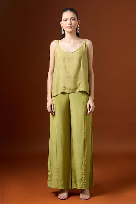 Yoshita Couture Yellow Embroidery Round Neck Shibori Kaftan Set Online at Aza Fashions Yoshita Couture_Yellow Embroidery Round Neck Shibori Kaftan Set _Online_at_Aza_Fashions