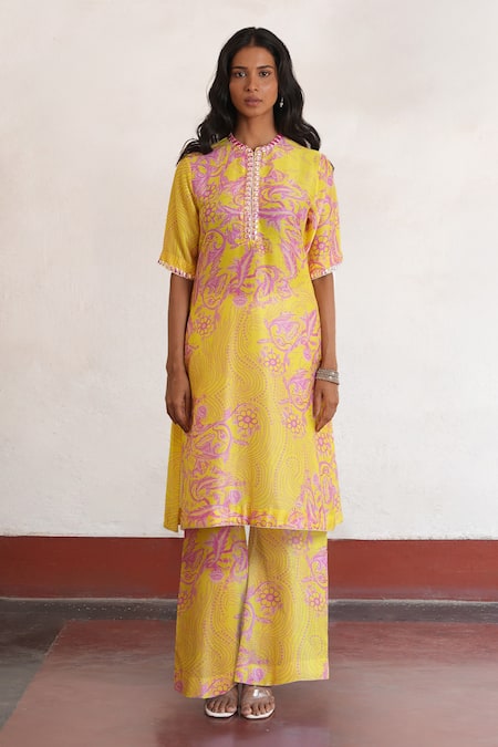 Shop Saksham & Neharicka Yellow Cotton, Silk Embroidery Round Neck Hand Kurta at Aza Fashions Shop_Saksham & Neharicka_Yellow Cotton, Silk Embroidery Round Neck Hand Kurta _at_Aza_Fashions