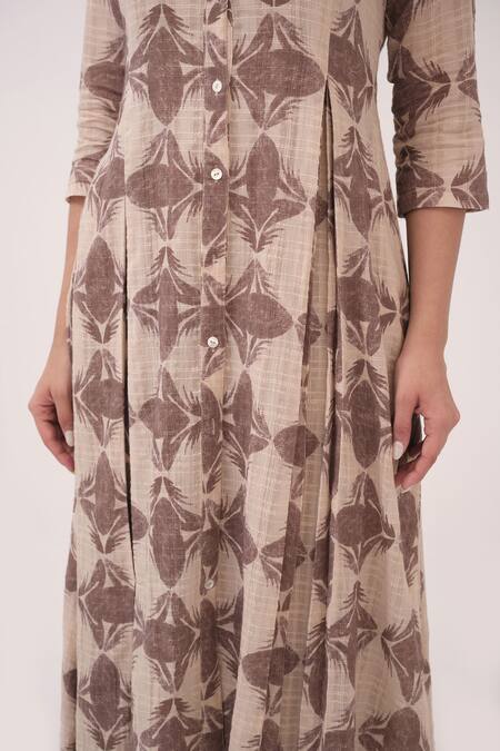Shop Ruchi Marodia Beige Cotton Printed Kurta Set Online at Aza Fashions Shop_Ruchi Marodia_Beige Cotton Printed Kurta Set _Online_at_Aza_Fashions