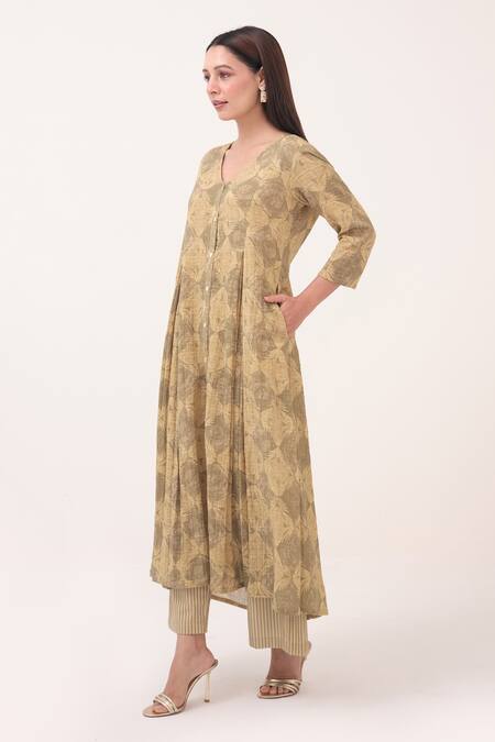 Buy Ruchi Marodia Green Cotton Printed Straight Kurta Set Online at Aza Fashions Buy_Ruchi Marodia_Green Cotton Printed Straight Kurta Set _Online_at_Aza_Fashions
