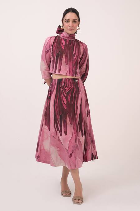 Ruchi Marodia Pink Hemp High Neck Floral Print Crop Top And Skirt Set Online at Aza Fashions Ruchi Marodia_Pink Hemp High Neck Floral Print Crop Top And Skirt Set _Online_at_Aza_Fashions