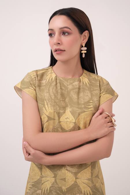 Buy Ruchi Marodia Green Round Neck And Yellow Herringbone Midi Dress Online at Aza Fashions Buy_Ruchi Marodia_Green Round Neck And Yellow Herringbone Midi Dress _Online_at_Aza_Fashions