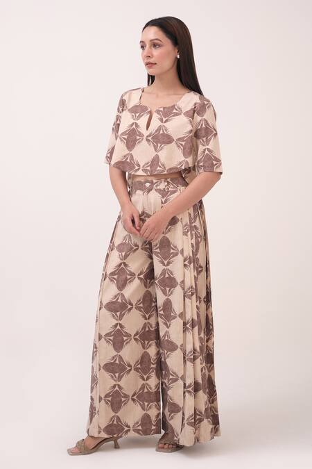 Ruchi Marodia_Beige Split V-neck And Brown Herringbone Pant Set _Online_at_Aza_Fashions